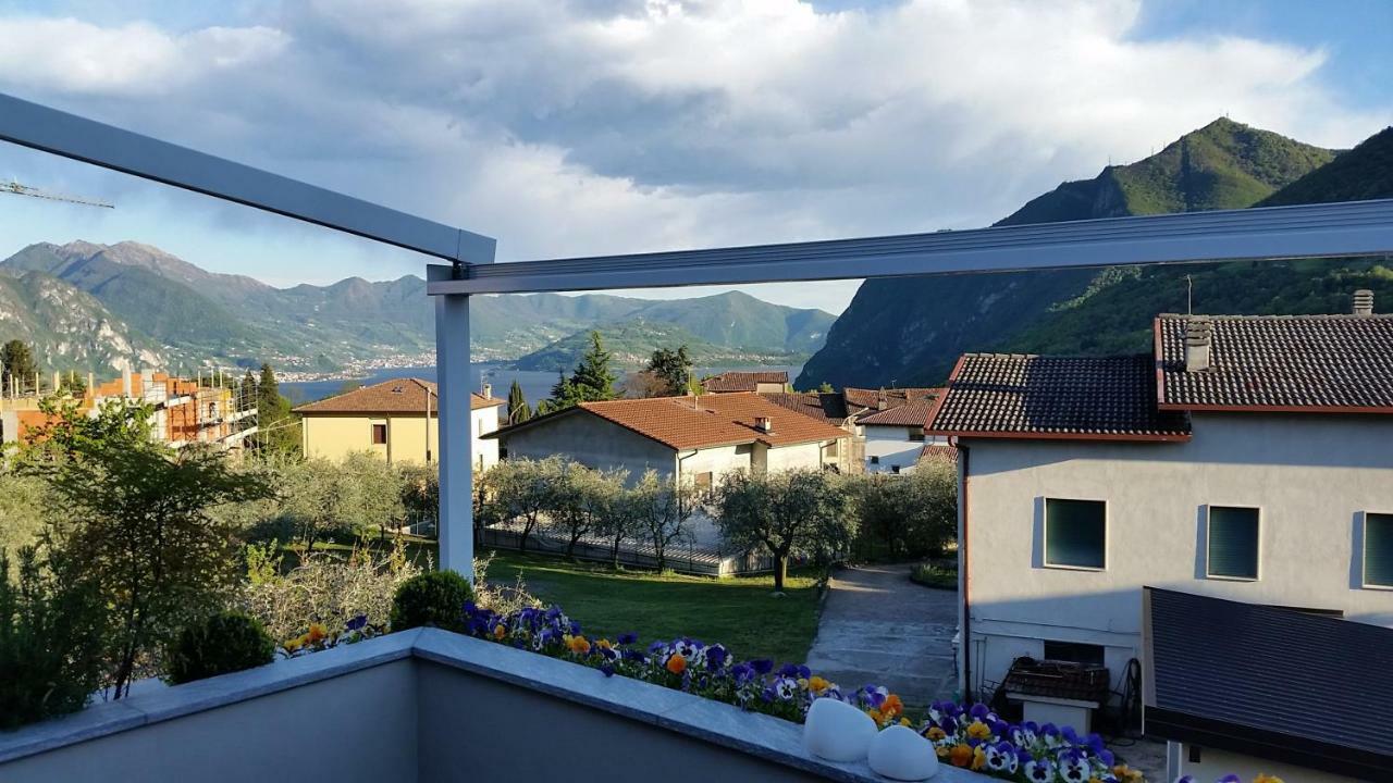 Appartamento Clivo Solto Collina Esterno foto